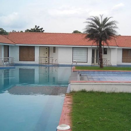 Village Retreat Chennai Exterior photo